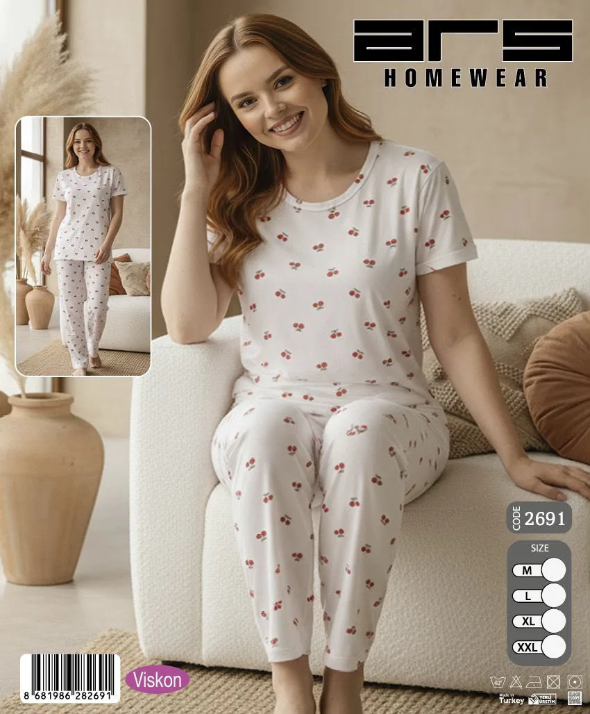 Kadın Ekru Kiraz Desenli Kısa Kollu Viskon Pijama Takımı